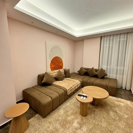 Agate City Center Apartment ติรานา ภายนอก รูปภาพ