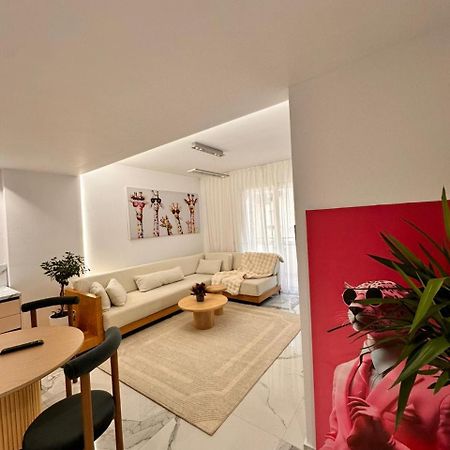 Agate City Center Apartment ติรานา ภายนอก รูปภาพ